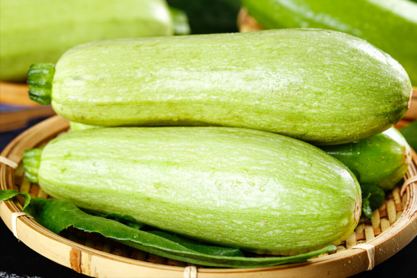 深圳蔬菜配送公司告诉你低热量的蔬菜有哪些？